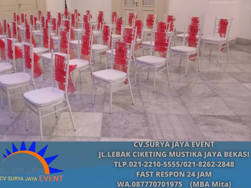 Rental Tiffany Kursi Type VIP Kayu Warna Putih Jakarta