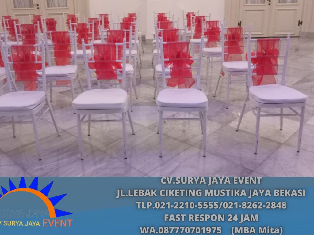 Rental Tiffany Kursi Type VIP Kayu Warna Putih Jakarta