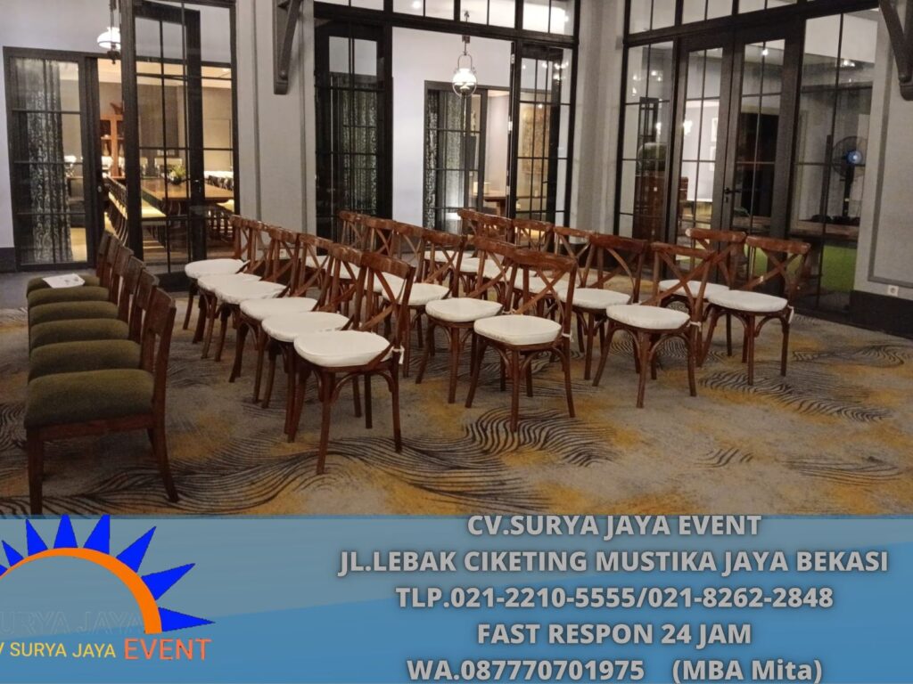 Penyewaan Kursi Croshback Bantalan Putih Event Kemang Jakarta Selatan