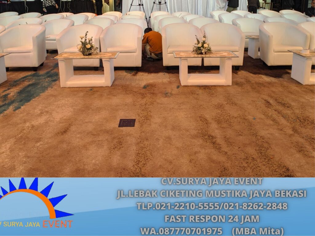 Sewa Meja Kotak,Ibm,Bundar,VIP Kaca Jakarta