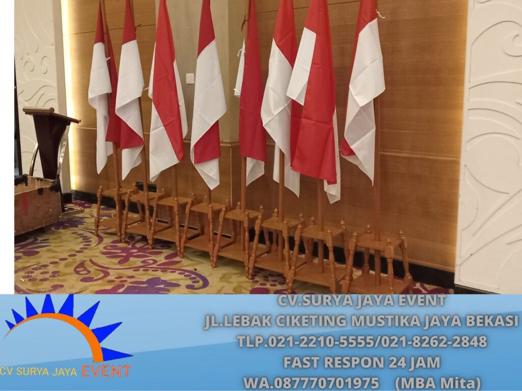 Rental Tiang Bendera Kayu VIP Cempaka Putih Jakpus