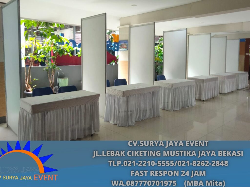 Rental Meja Kotak Partisi Putih Jakarta