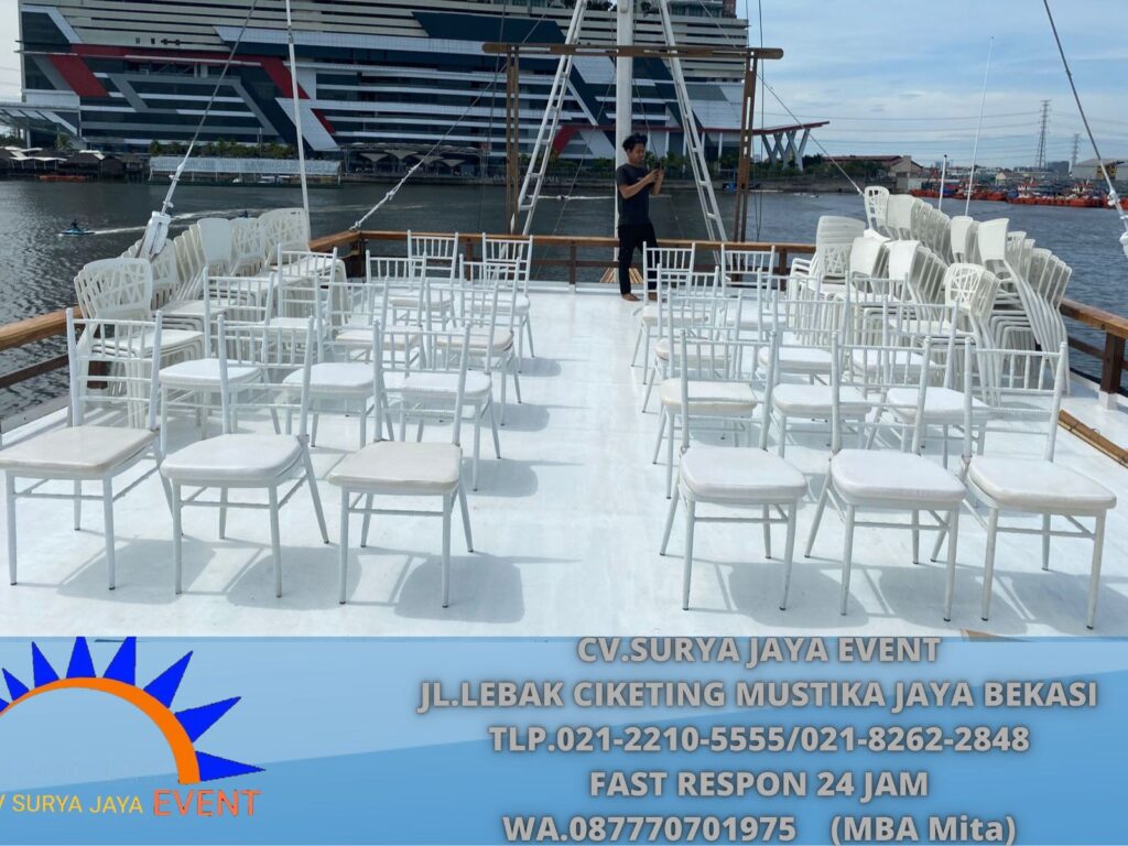 
Rental Kursi Tiffany Putih+Bantalan Event Musium Gajah Gambir