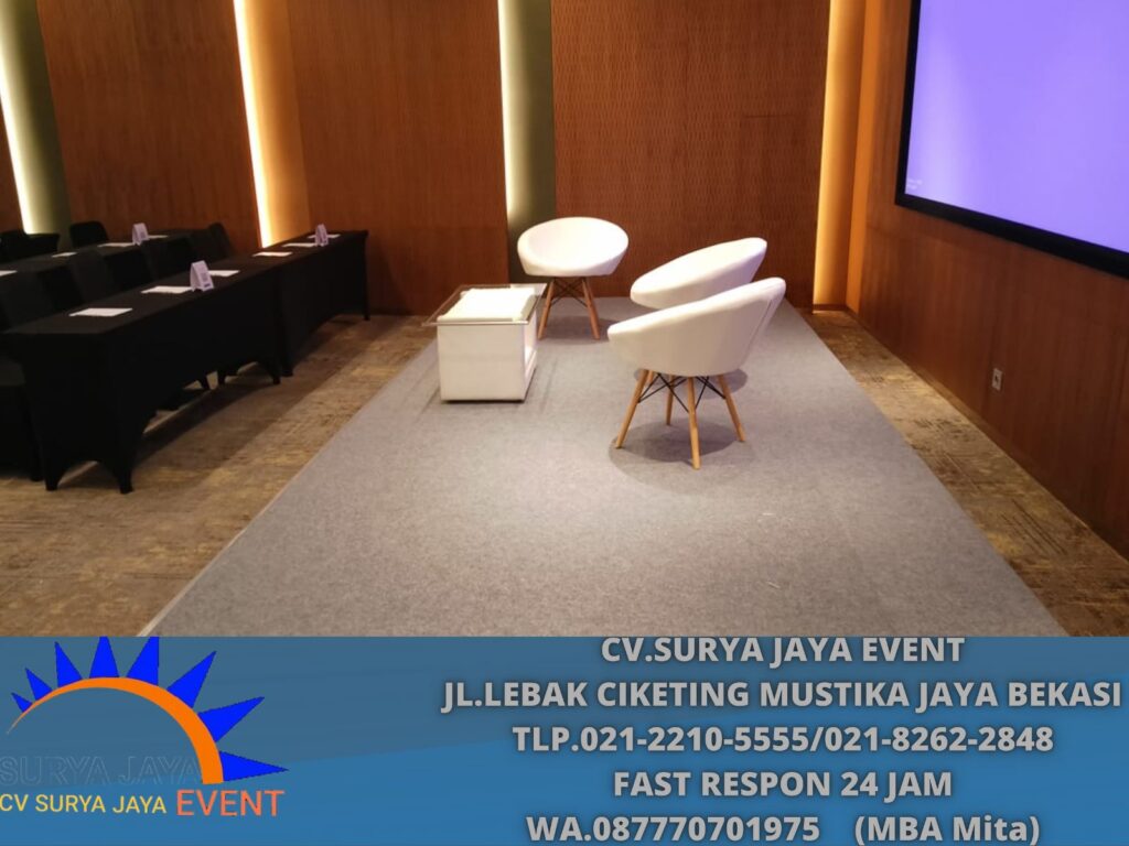 Sewa sofa Queen,Sofa Scandinavian Putih Jakarta