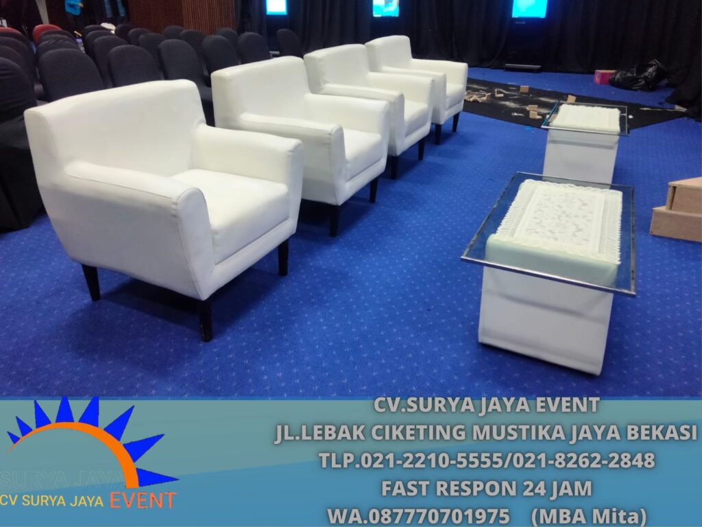 Sewa sofa Queen,Sofa Scandinavian Putih Jakarta