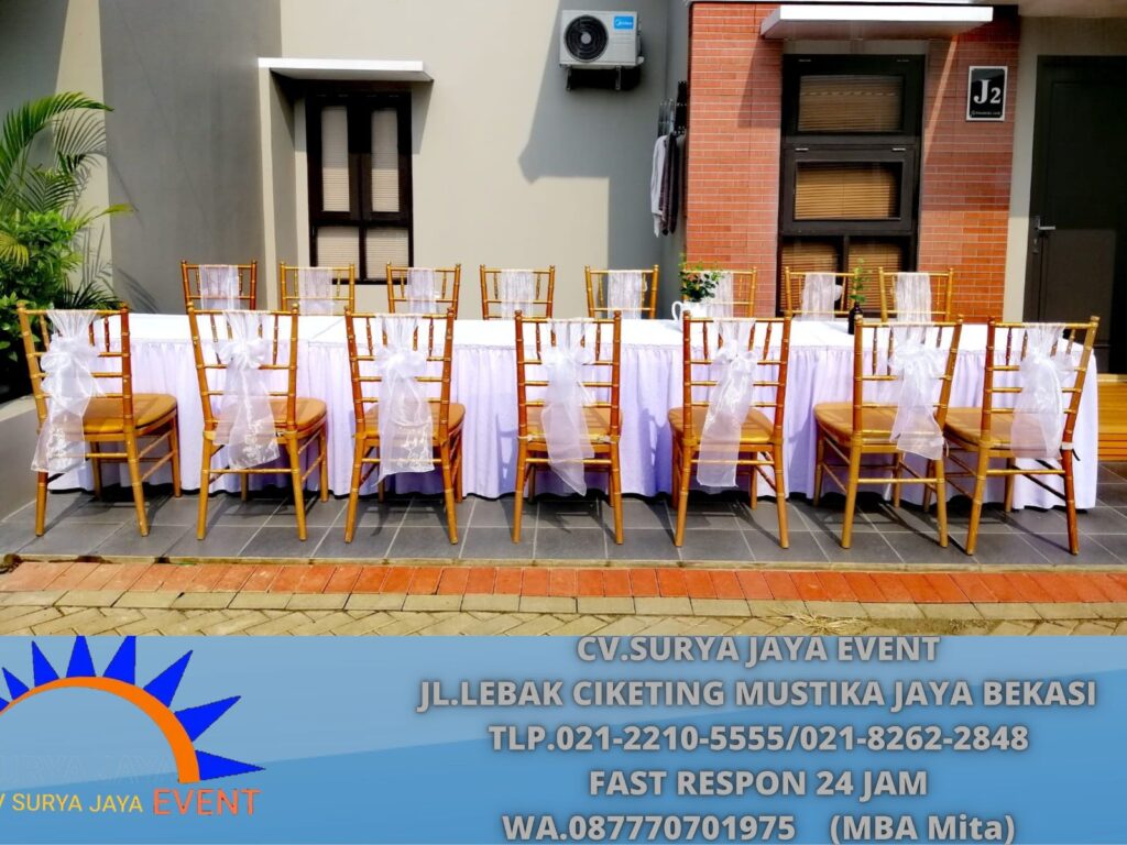 Sewa Kursi Tiffany Gold Pita Biru Jakarta Utara