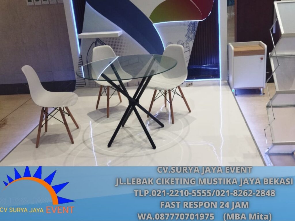 Sewa Sofa Double Putih,Puff,Kursi Scramble Putih Jakarta
