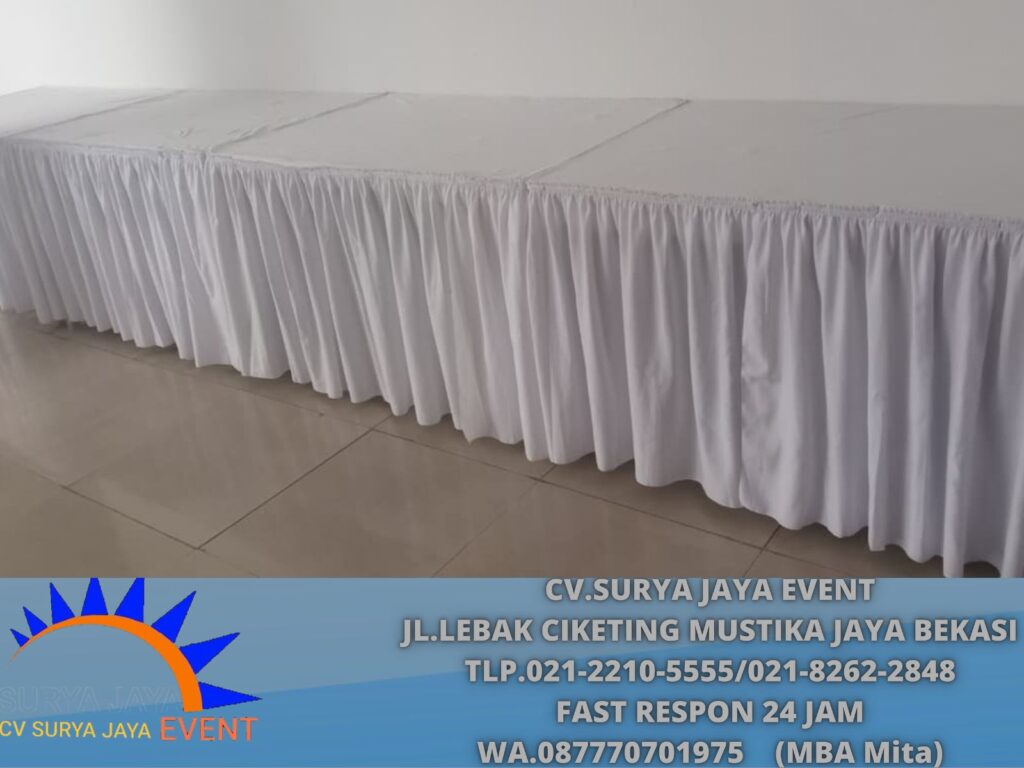 Sewa Meja Bundar,Meja kotak,Kursi Susun Cover Putih Jakarta